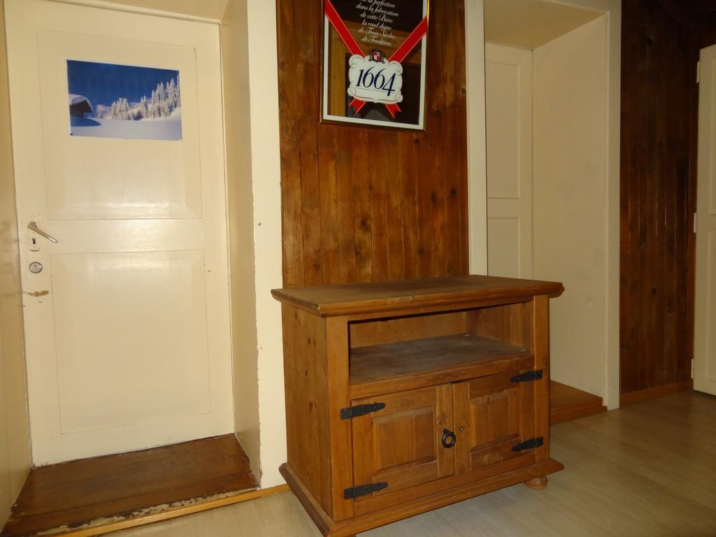 Bed and Breakfast Helvetia Troistorrents Номер фото